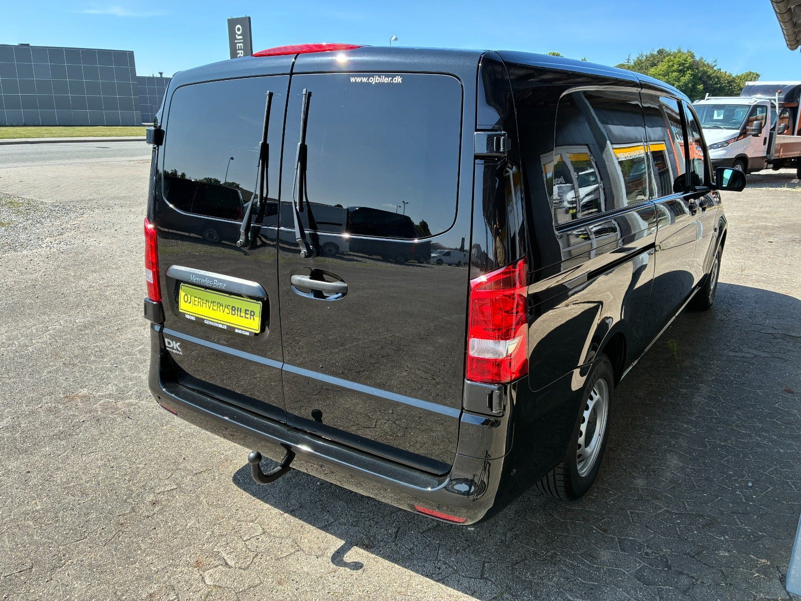 Sort Mercedes Vito 114 fra 2018
