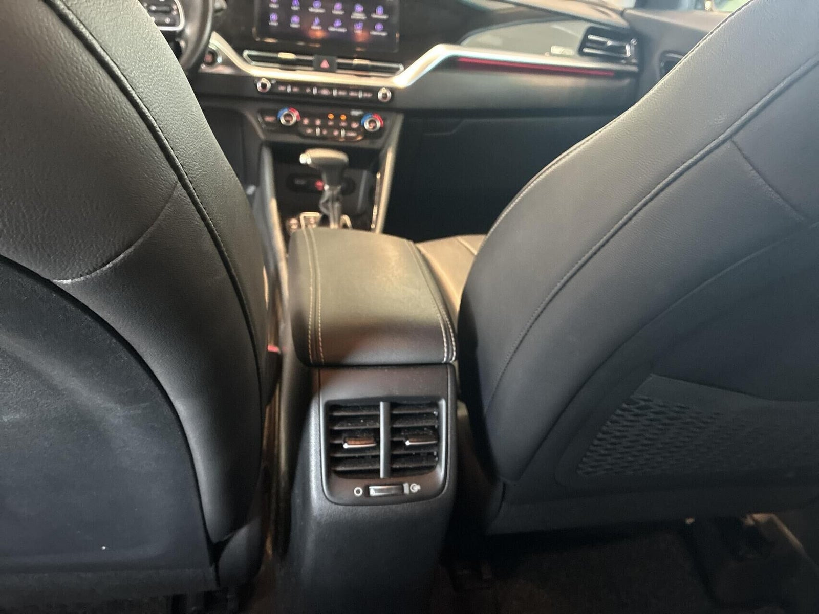 Sort Kia Niro fra 2020