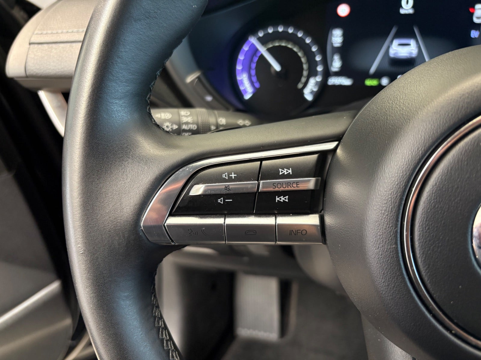 Mazda MX-30 e-Skyactiv R-EV, 170hk, 2023