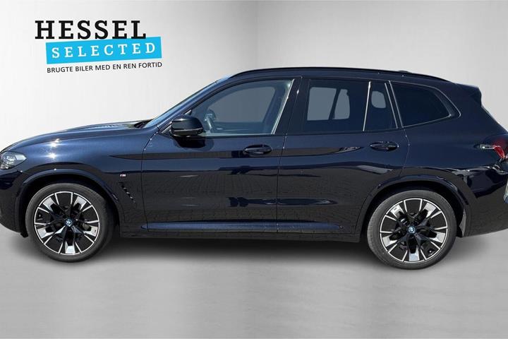 Sort BMW iX3 fra 2022
