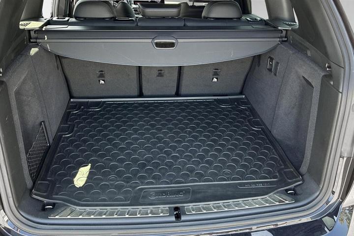 Sort BMW iX3 fra 2022
