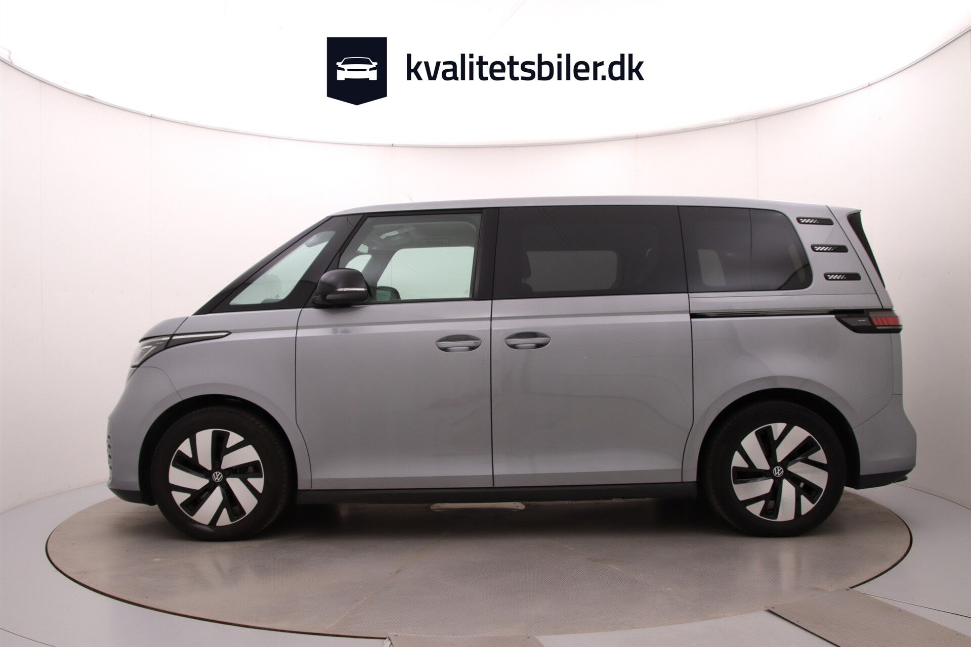 Sølv VW ID.Buzz fra 2023