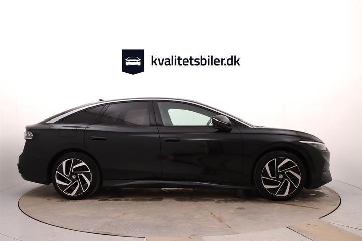 Sort VW ID.7 fra 2023