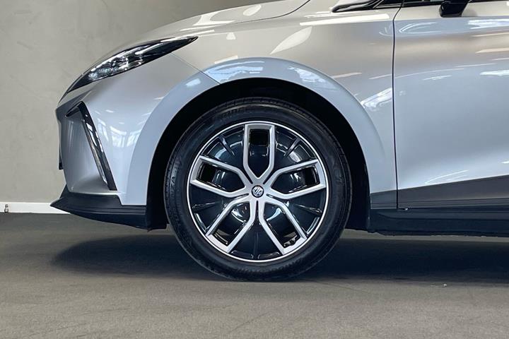 Sølv MG MG4 Electric fra 2024