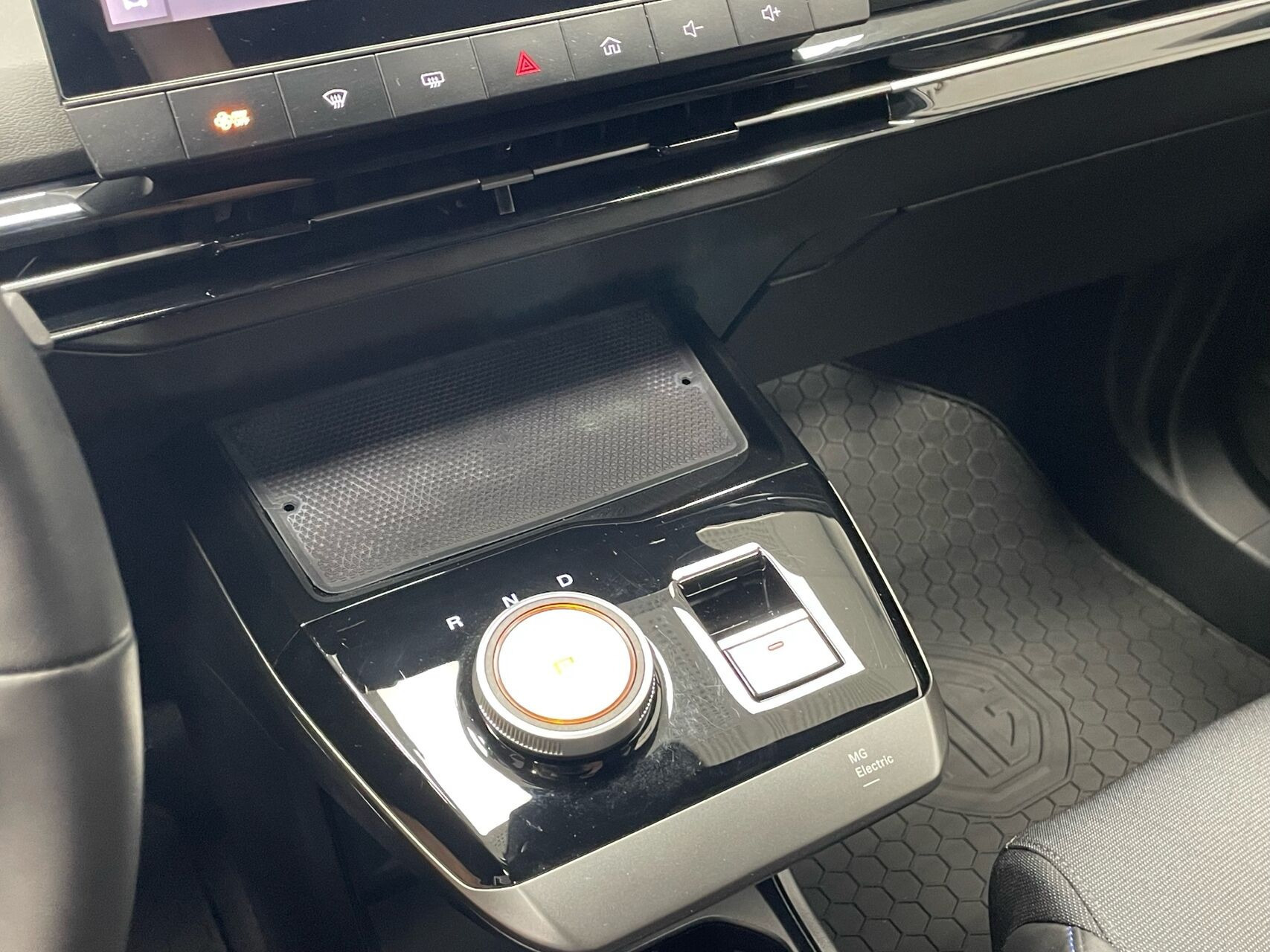Sølv MG MG4 Electric fra 2024