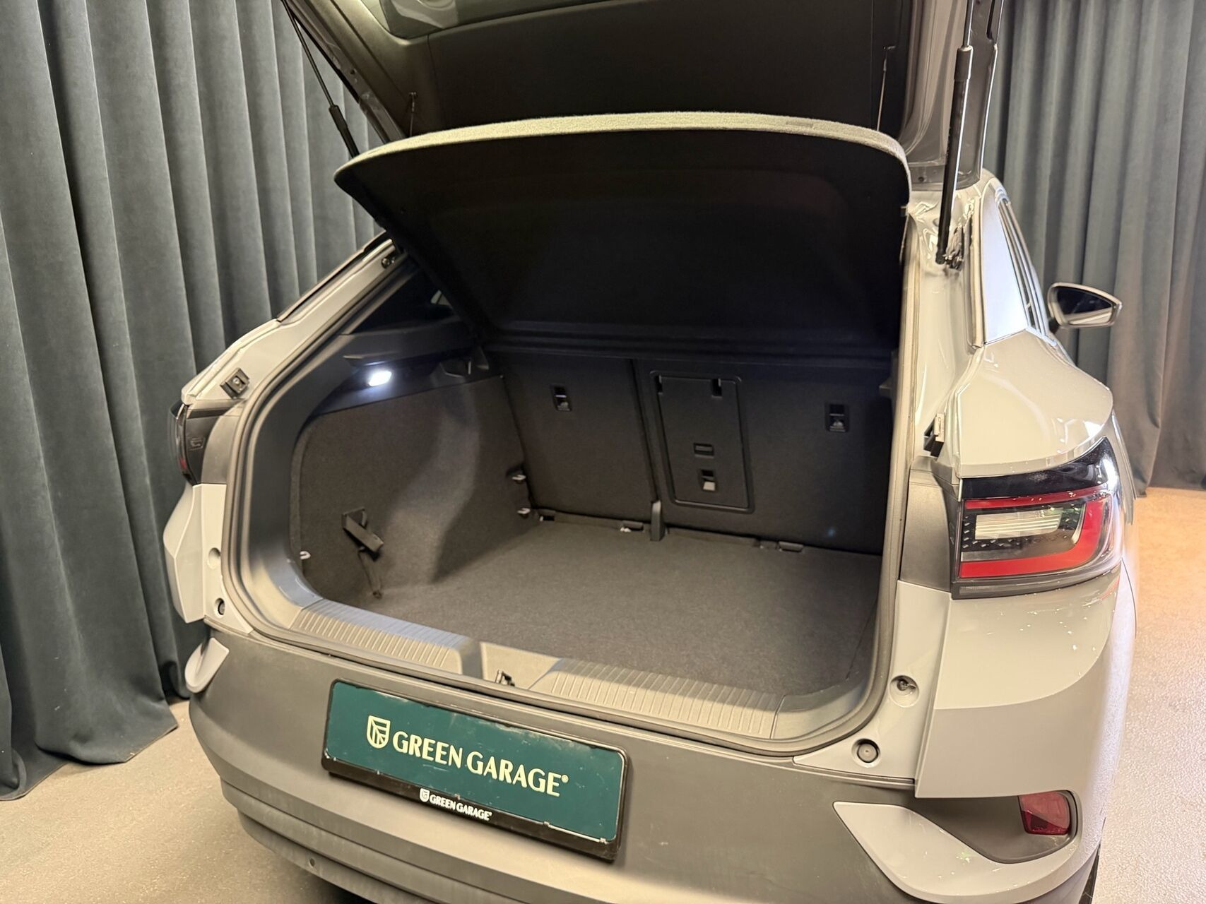 Grå VW ID.4 fra 2023
