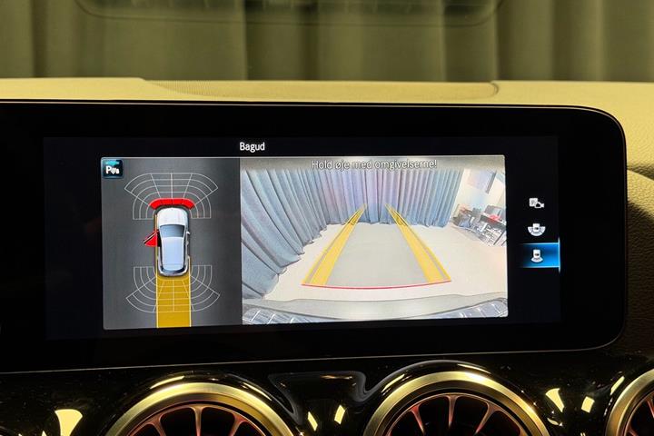 Sort Mercedes EQA 250 fra 2022