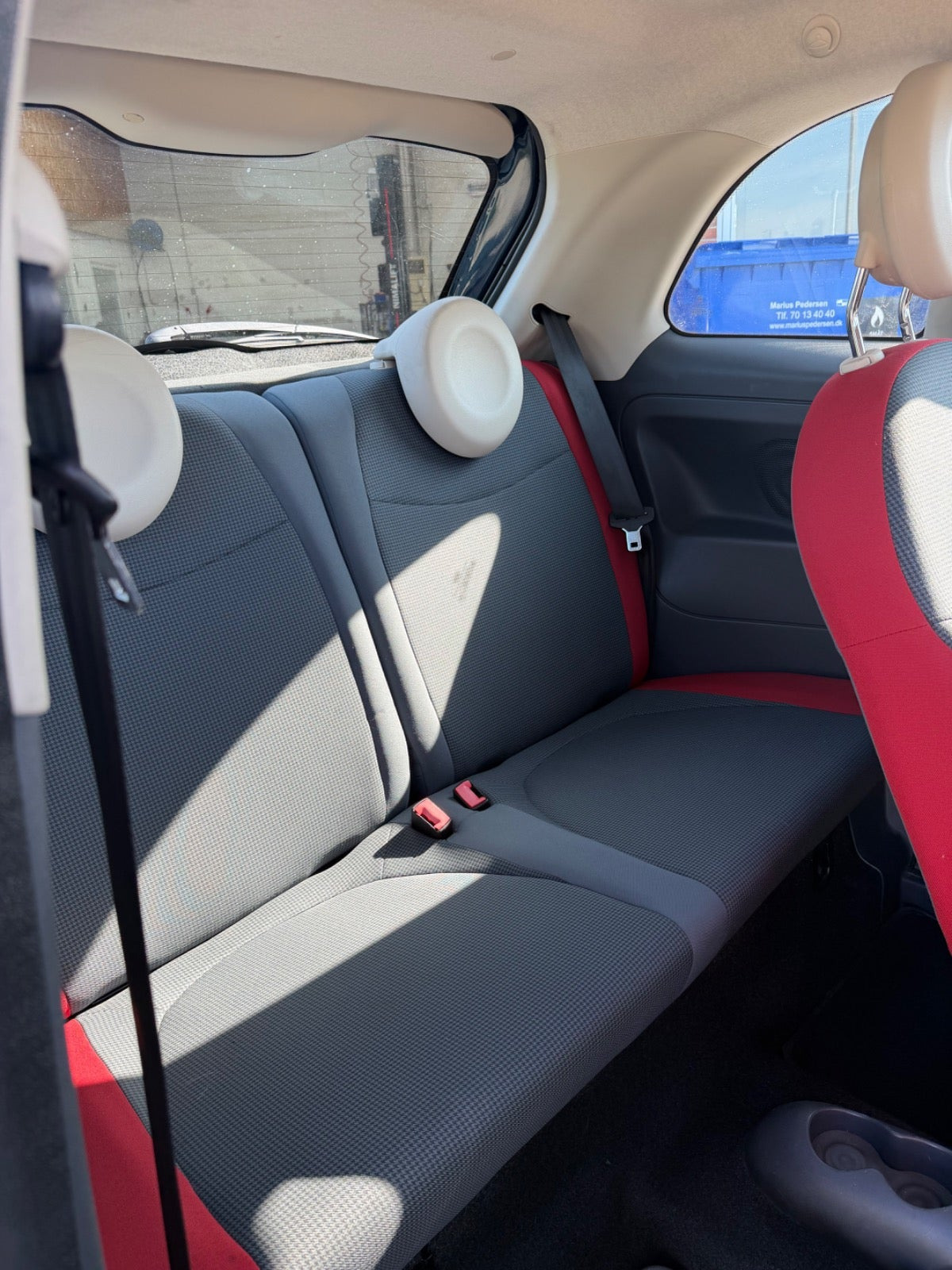 Blå Fiat 500 fra 2008