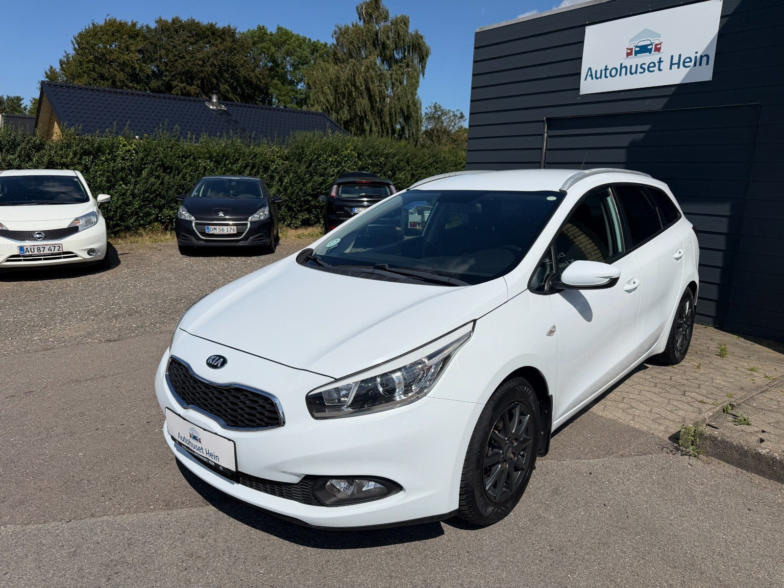 Hvid Kia Ceed fra 2015