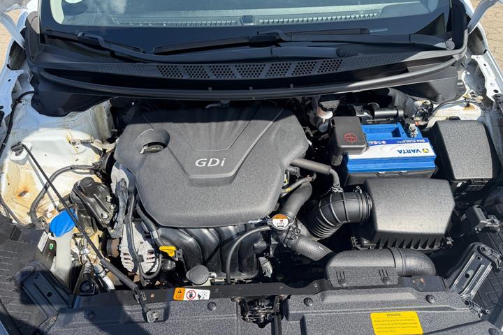 Hvid Kia Ceed fra 2015