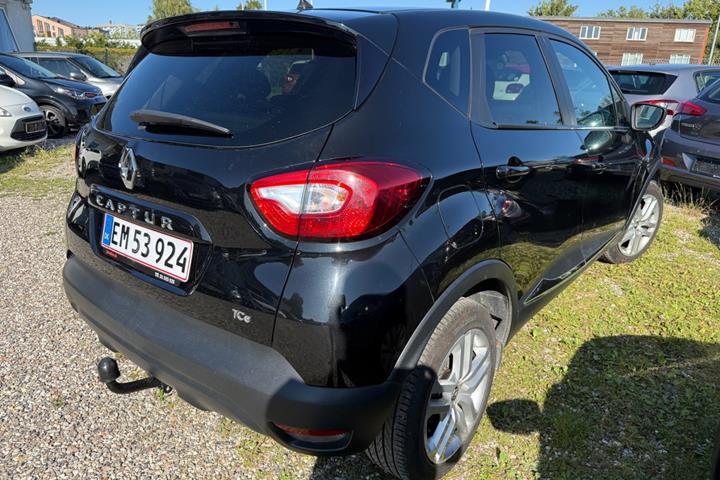 Sort Renault Captur fra 2014