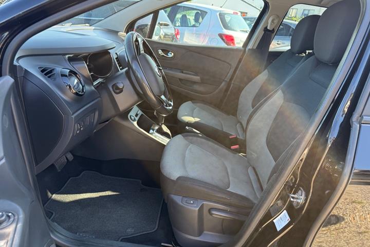 Sort Renault Captur fra 2014
