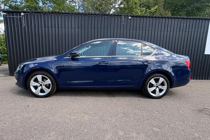 undefined Skoda Octavia fra 2014