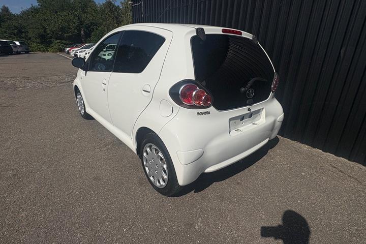 undefined Toyota Aygo fra 2012