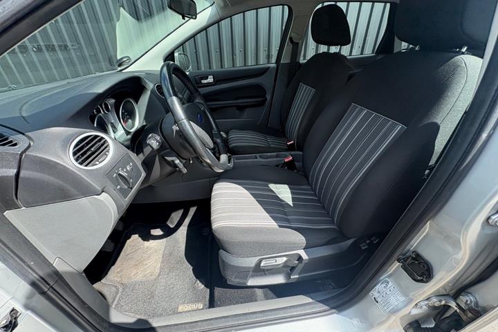 undefined Ford Focus fra 2010