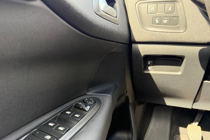 Grøn Citroën C4 fra 2018