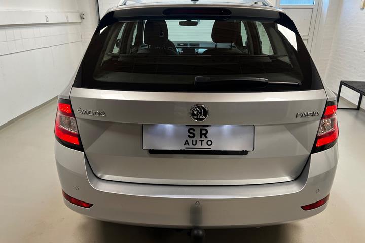 Sølv Skoda Fabia fra 2020