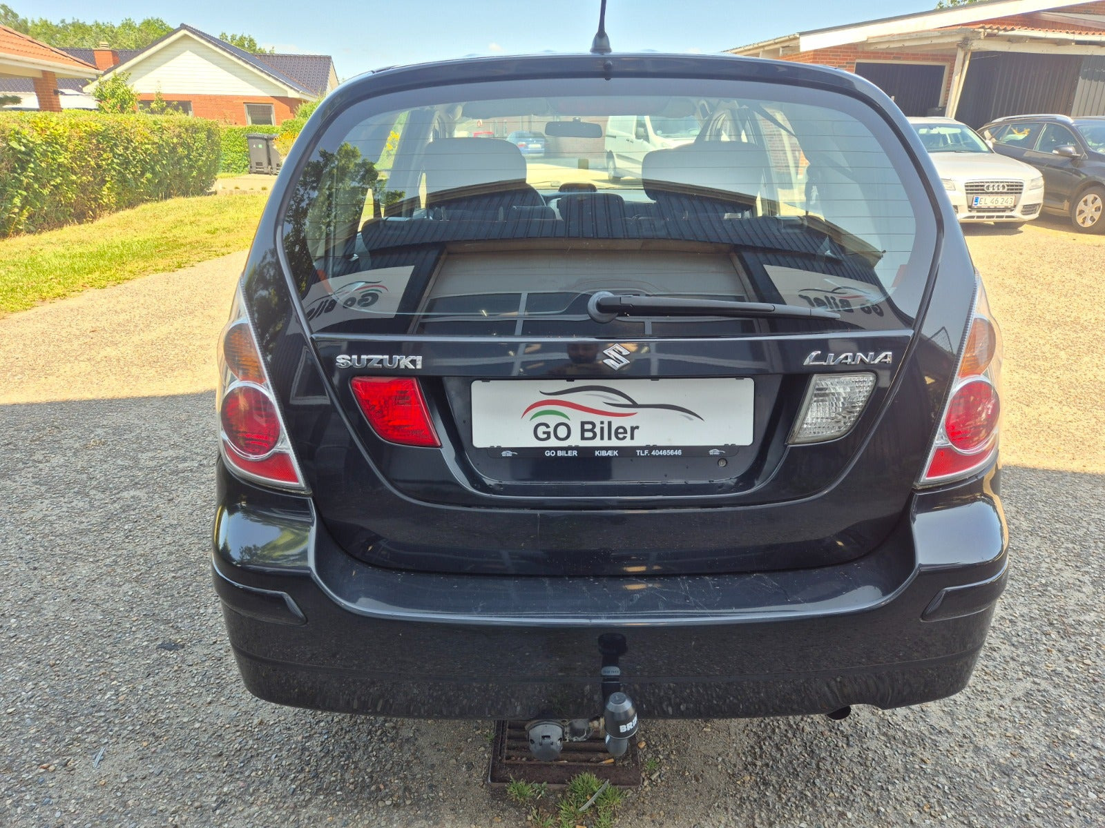 Grøn Suzuki Liana fra 2006