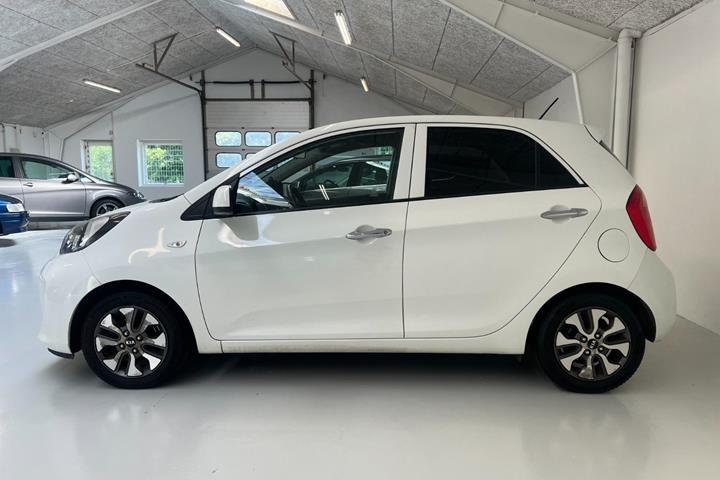 Hvid Kia Picanto fra 2016
