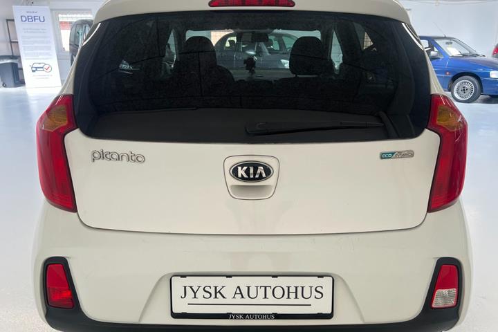 Hvid Kia Picanto fra 2016