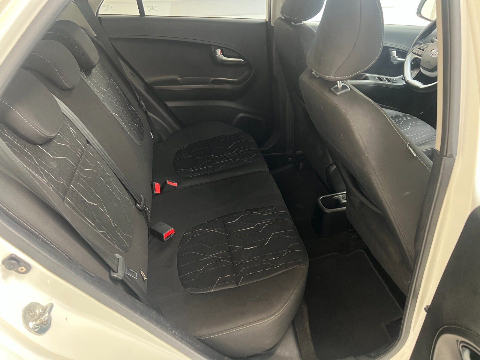Hvid Kia Picanto fra 2016