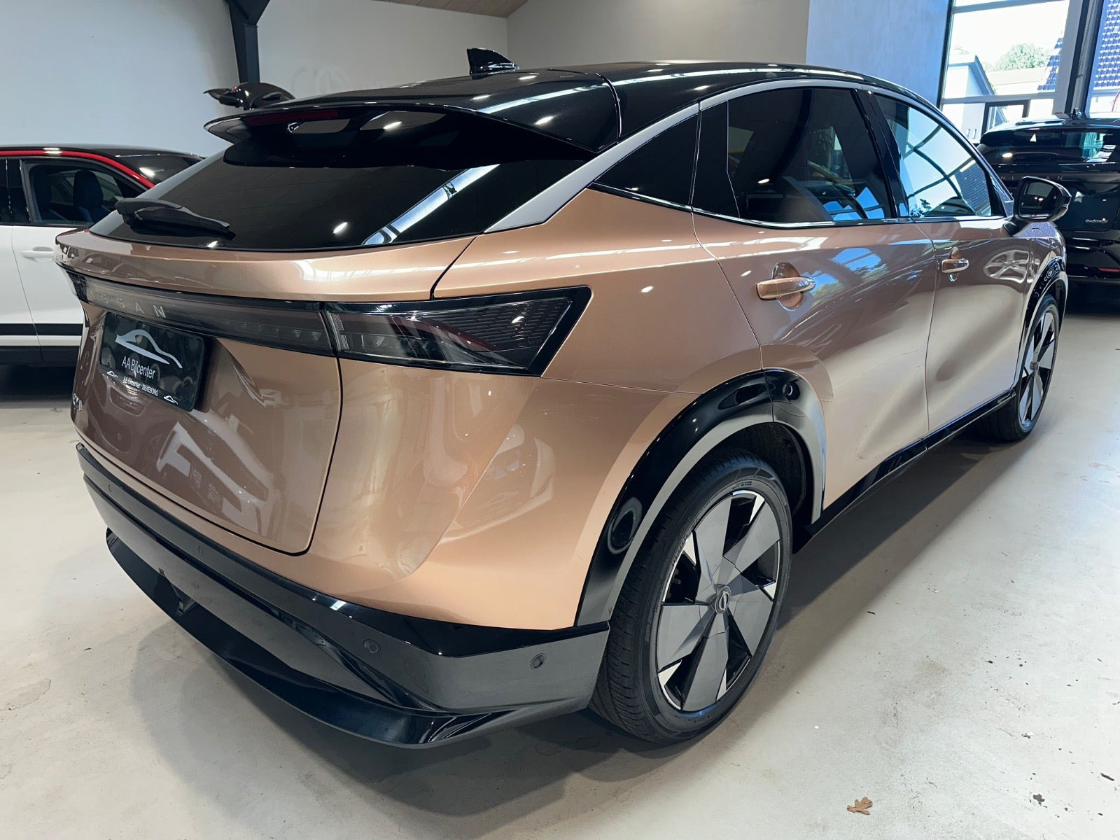 Bronze Nissan Ariya fra 2024