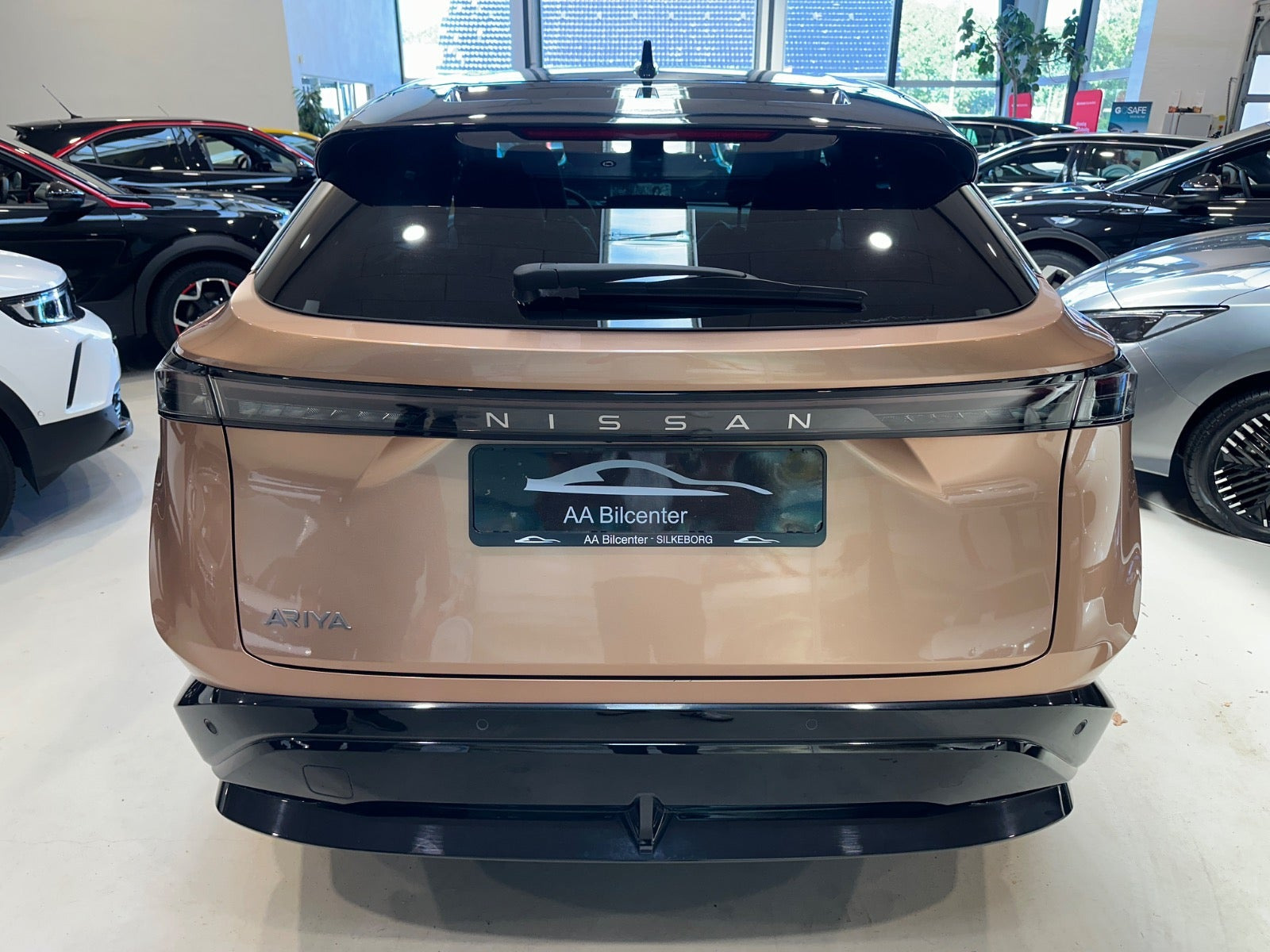 Bronze Nissan Ariya fra 2024