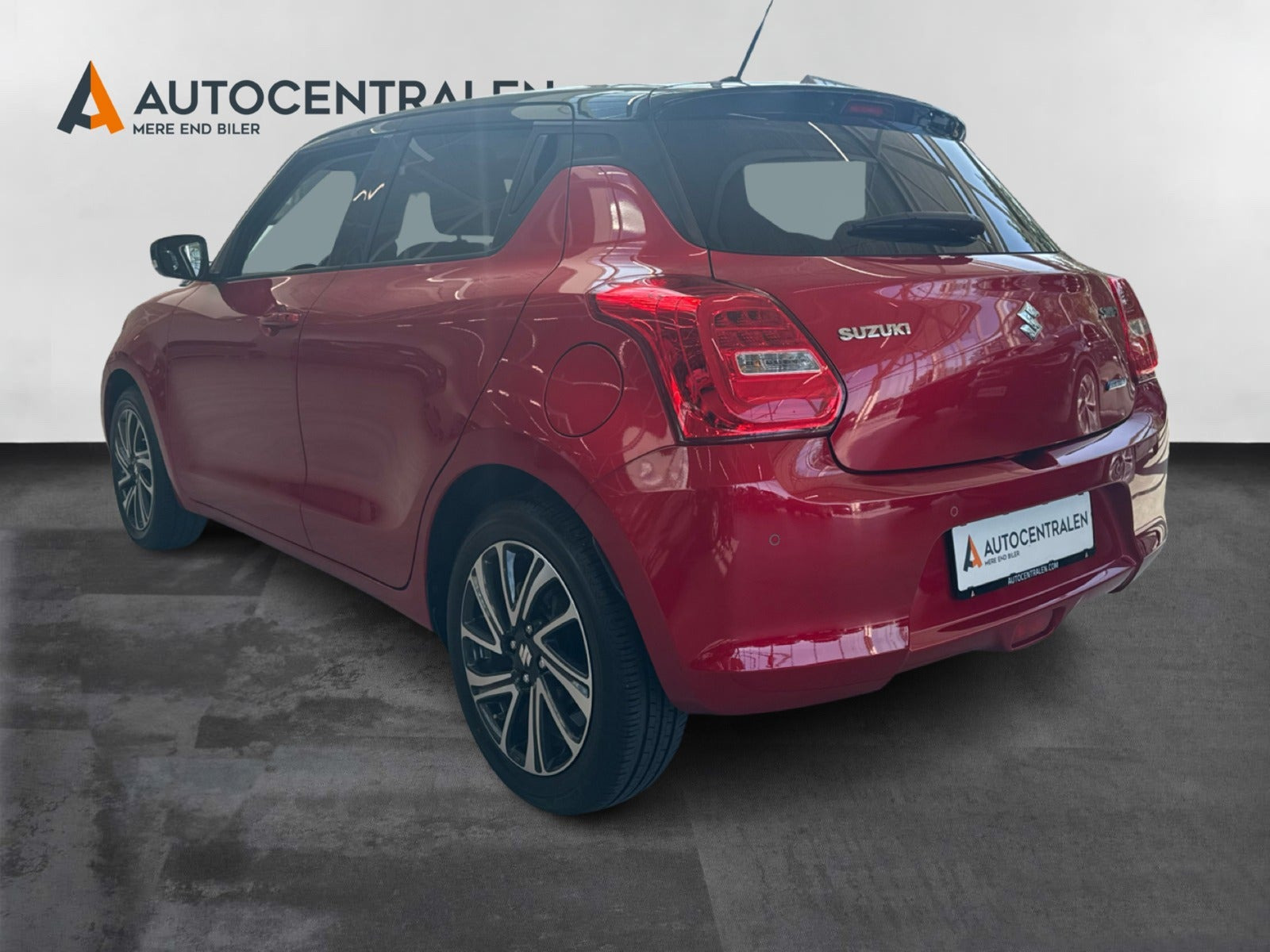 Rød Suzuki Swift fra 2020