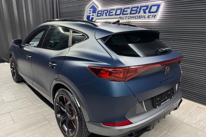 Blå Cupra Formentor fra 2023