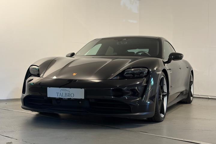 Grå Porsche Taycan 4S fra 2020
