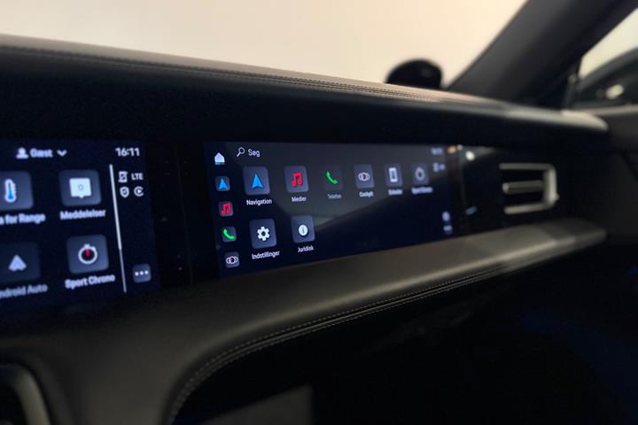 Grå Porsche Taycan 4S fra 2020