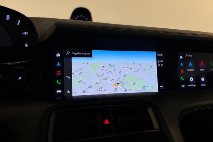 Grå Porsche Taycan 4S fra 2020