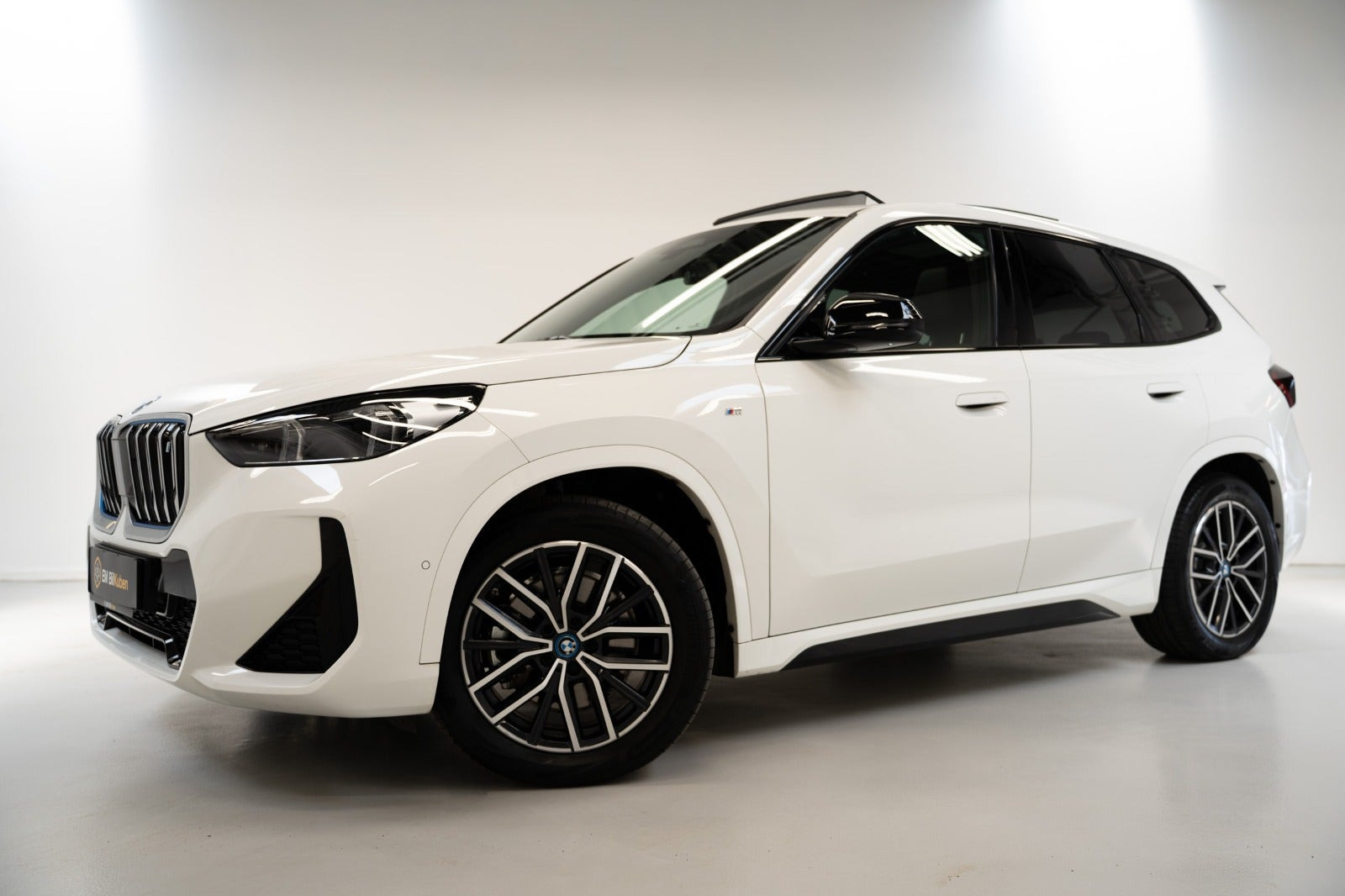 BMW iX1 xDrive30 Charged M-Sport