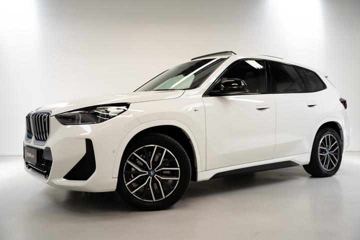 undefined BMW iX1 fra 2023