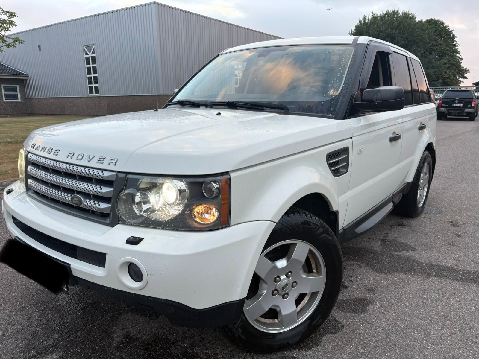 Hvid Land Rover Range Rover sport fra 2008