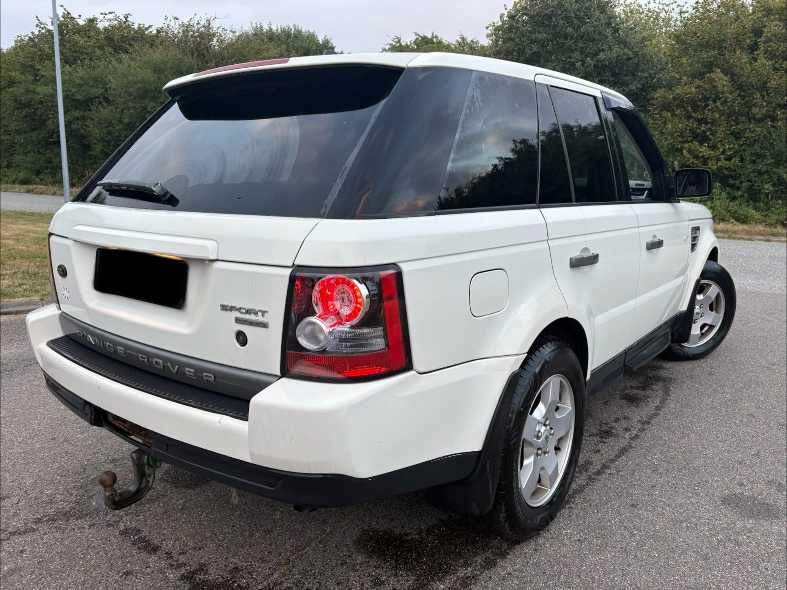 Hvid Land Rover Range Rover sport fra 2008