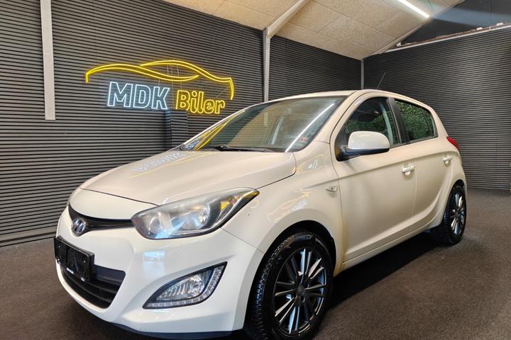 undefined Hyundai i20 fra 2014