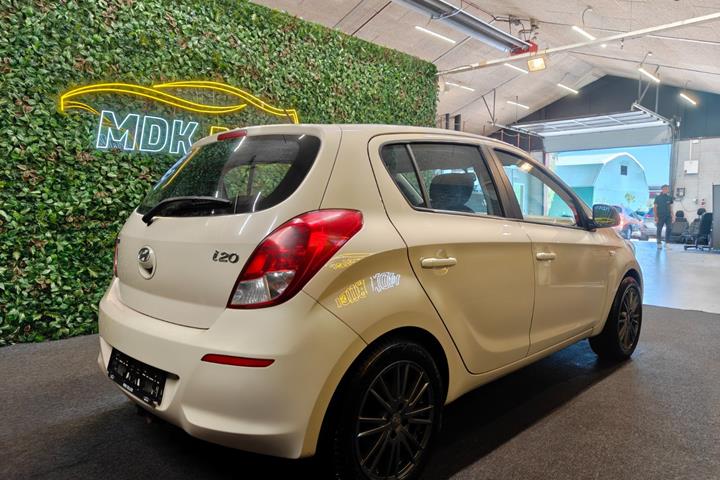 undefined Hyundai i20 fra 2014