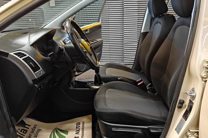 undefined Hyundai i20 fra 2014