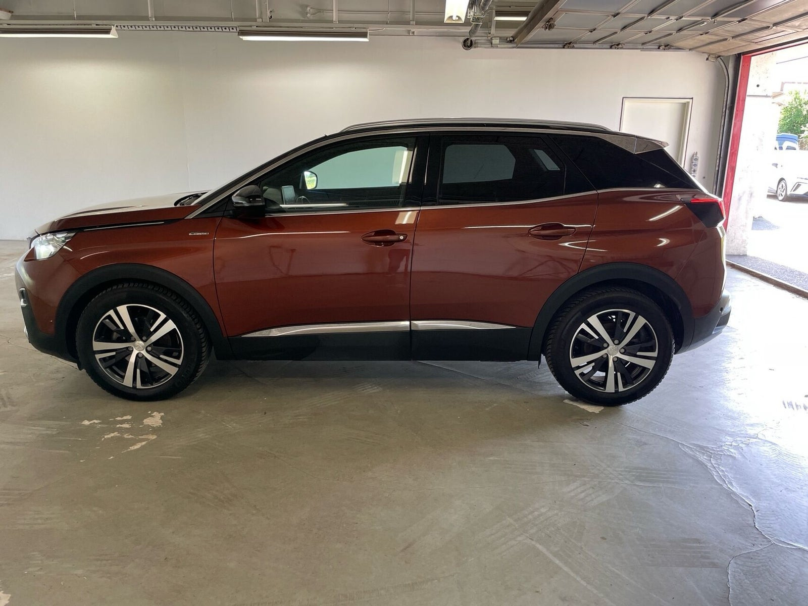 Bronze Peugeot 3008 fra 2017