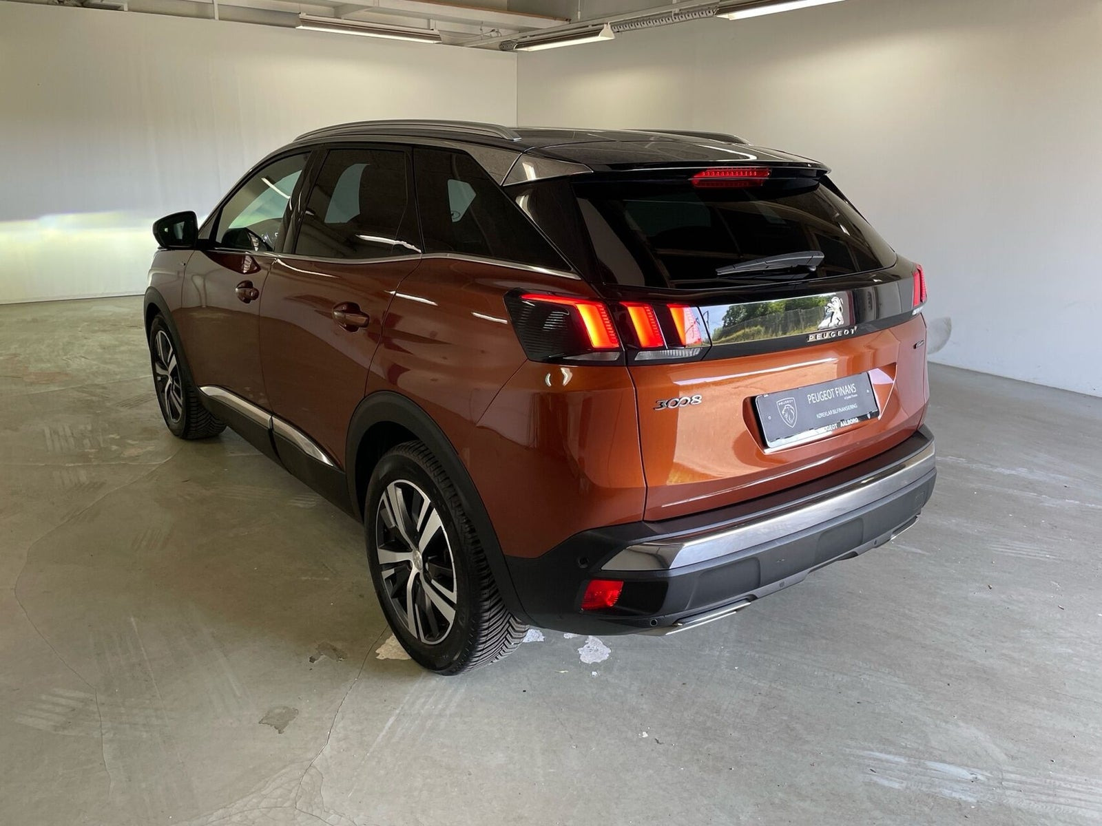 Bronze Peugeot 3008 fra 2017