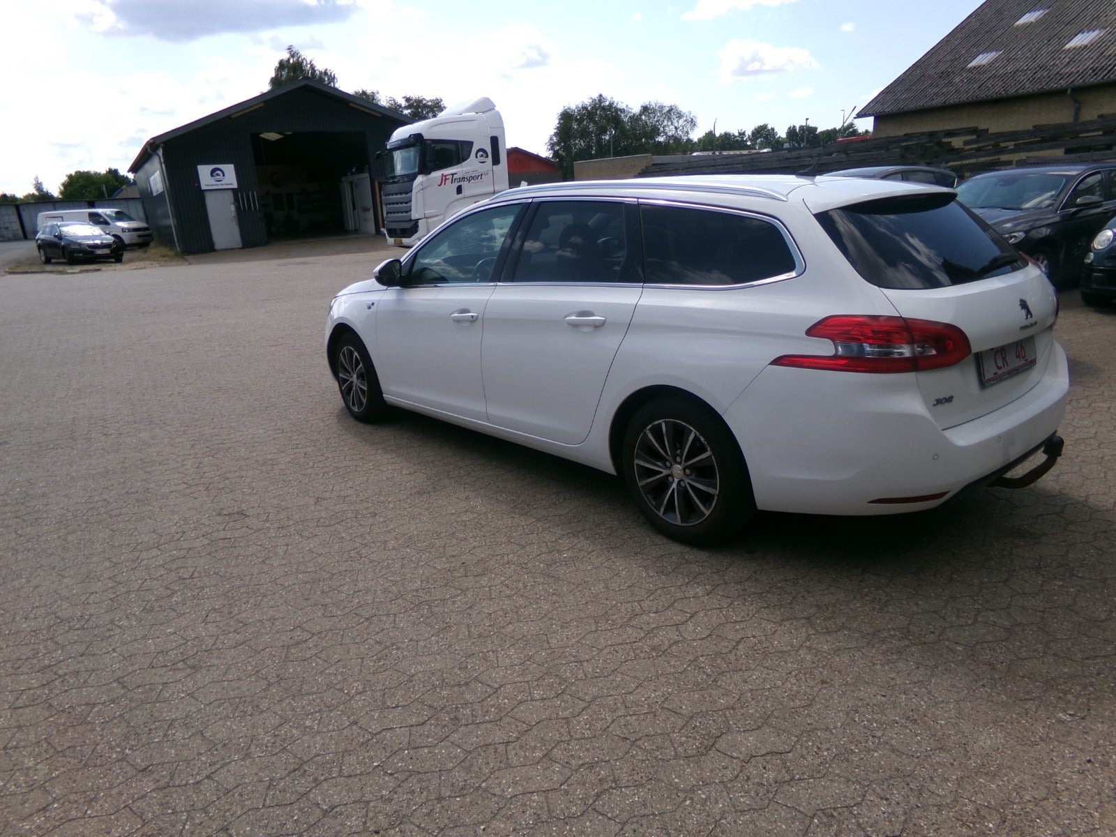 Hvid Peugeot 308 fra 2015