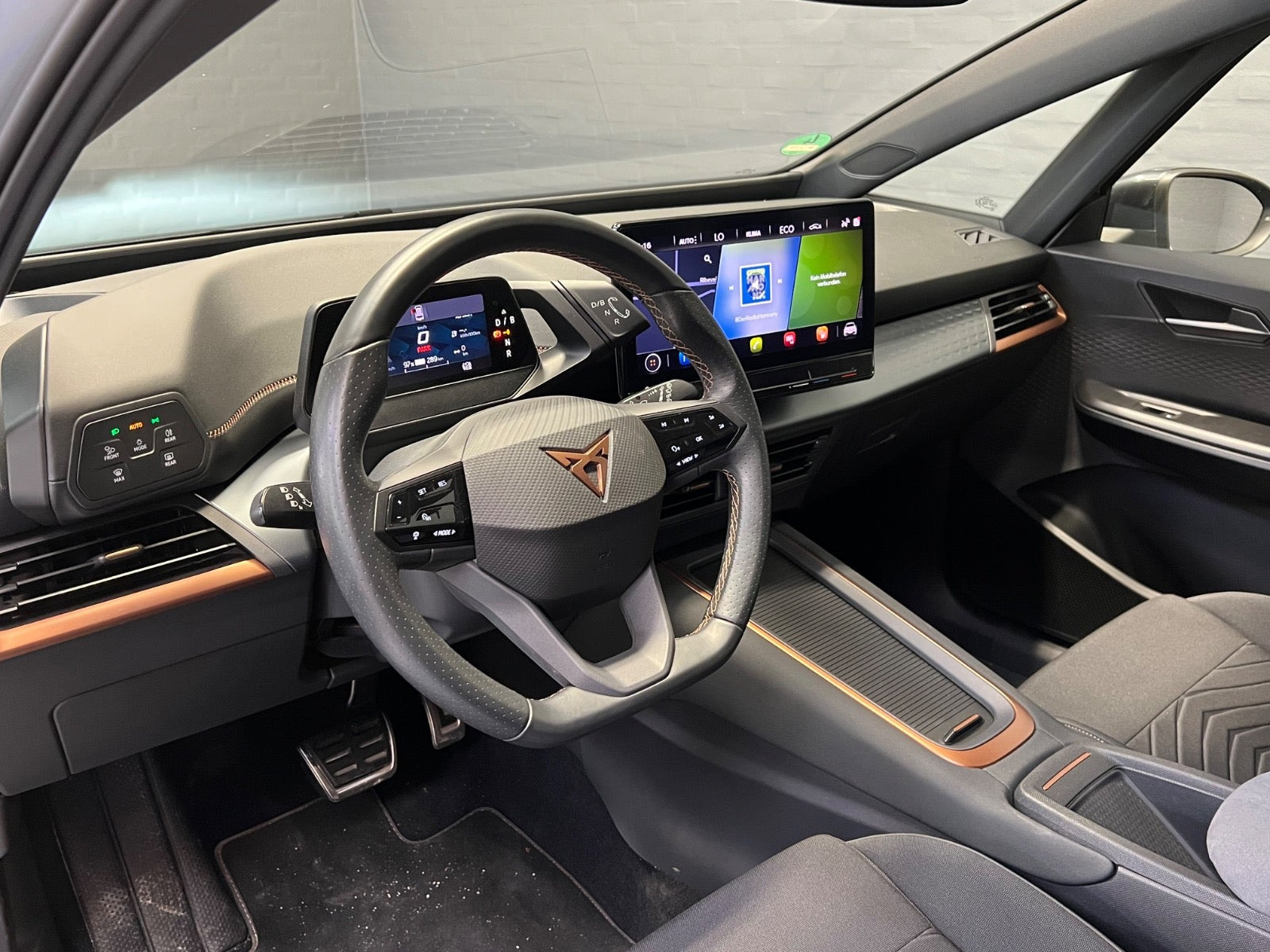 Sølv Cupra Born fra 2022