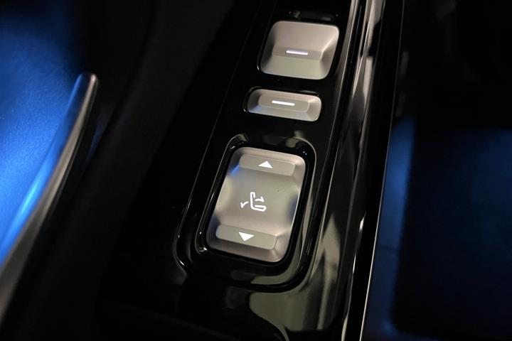 Sort Xpeng G9 fra 2023