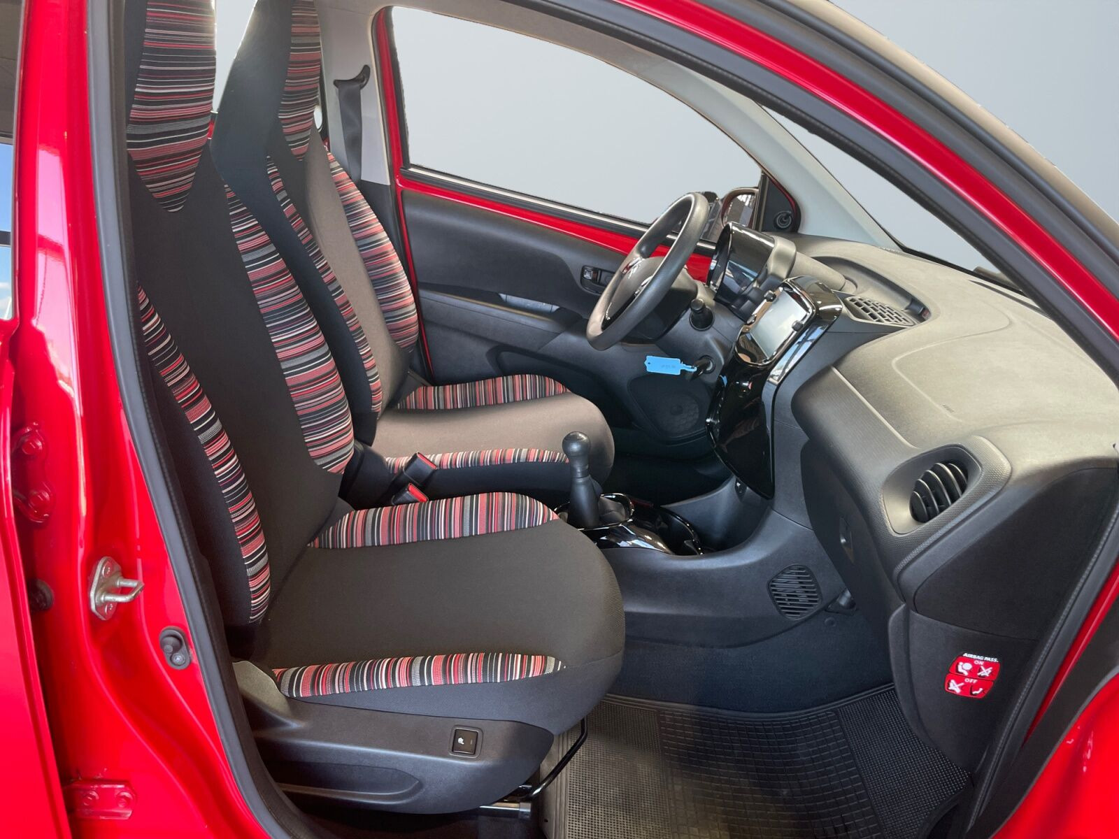 Rød Citroën C1 fra 2019