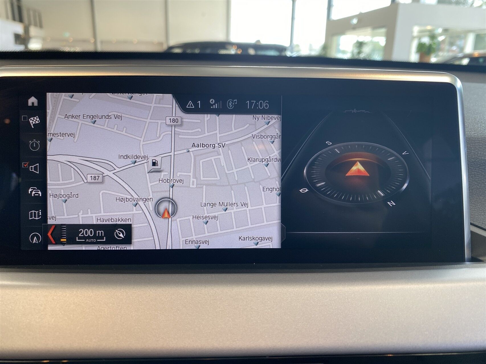 Grå BMW X1 fra 2020