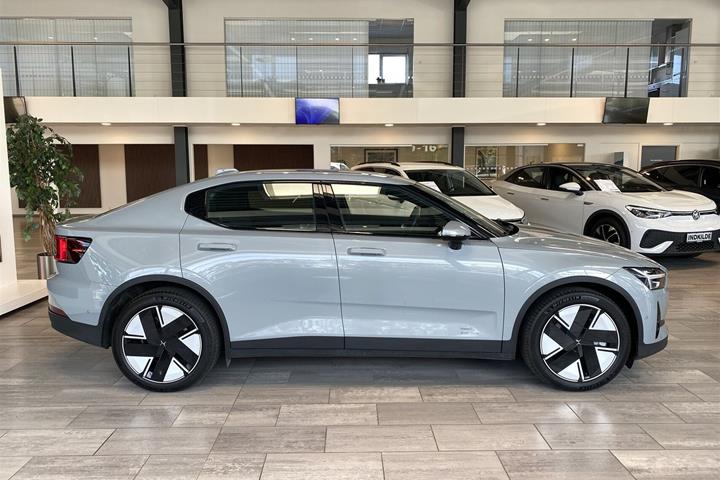 Grå Polestar 2 fra 2025