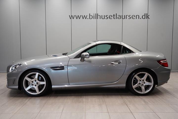 Grå Mercedes SLK250 fra 2011