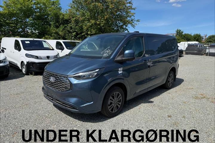 Blå Ford E-Transit Custom 320 L1 fra 2026