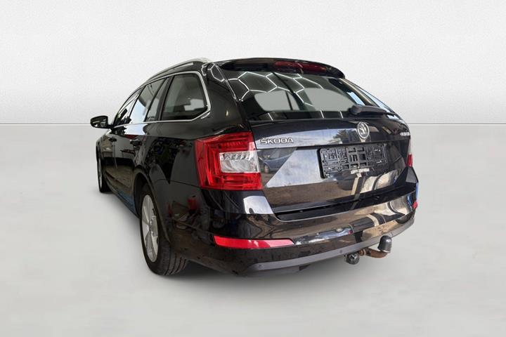 Grøn Skoda Octavia fra 2014